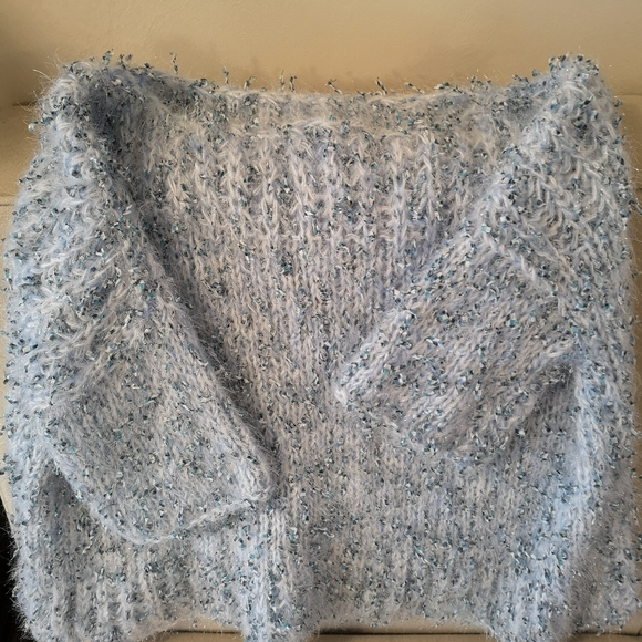 Blue knitted sweater - Picture 12 of 14